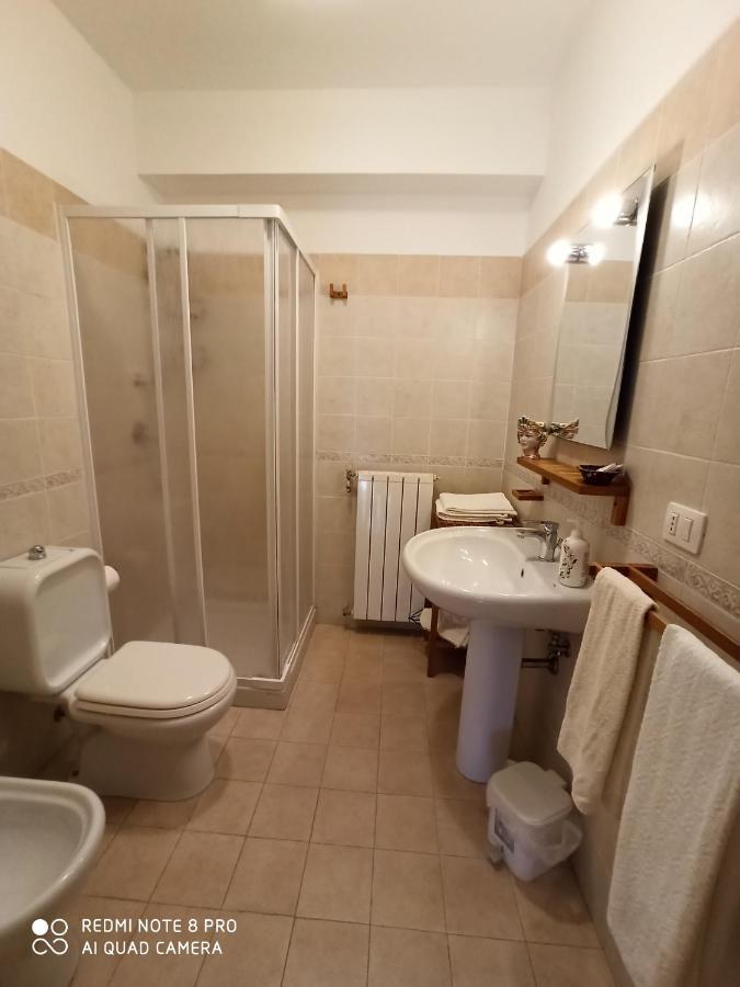 B&B Triskeles Giardini Naxos Bagian luar foto